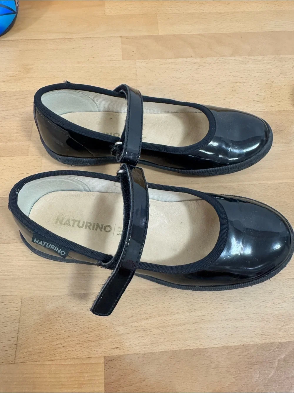 Naturino Black Patent Mary Jane Shoes for Kids size 29